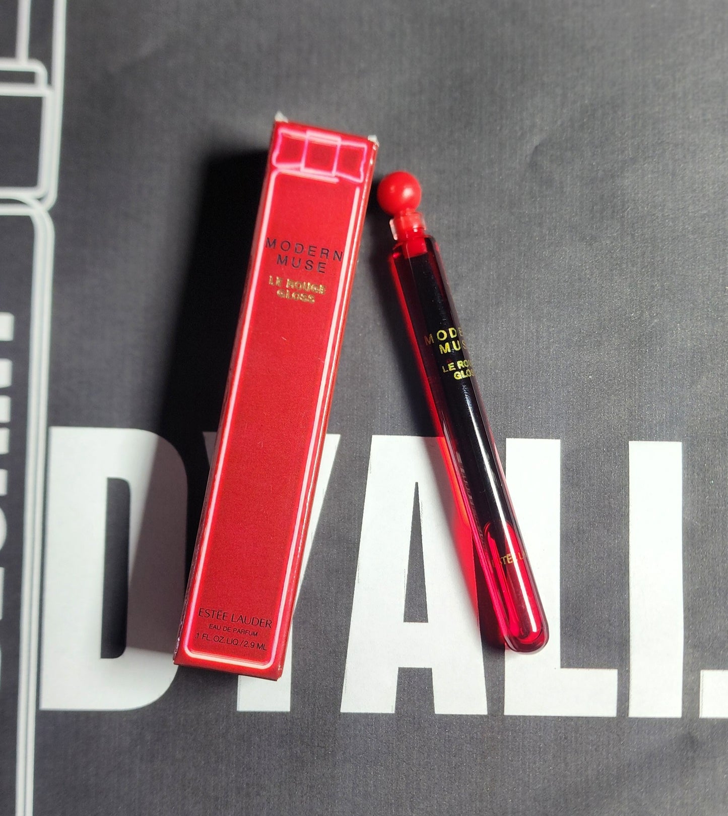 Echantillon Muse Le Rouge Gloss Estée Lauder pour femme