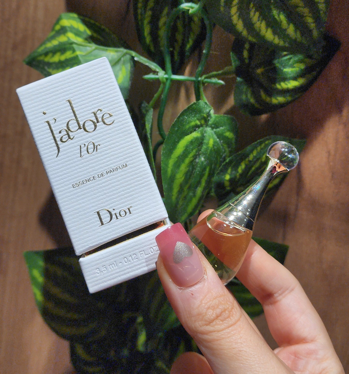 Miniature J'adore L'Or Essence de Parfum