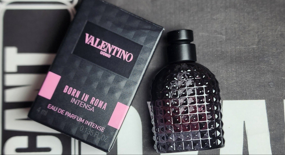 Miniature Valentino UOMO Intense
