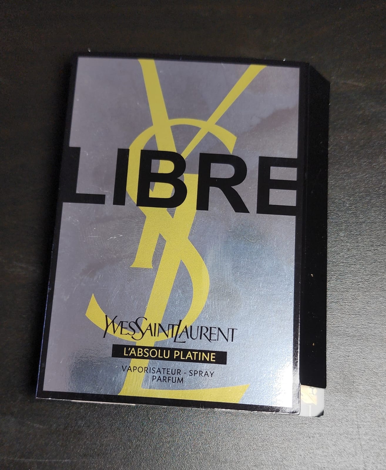 Echantillon Libre L'absolut Platine