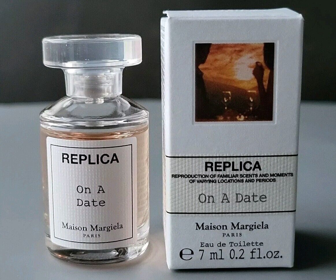 Miniature Replica On A Date 7ml