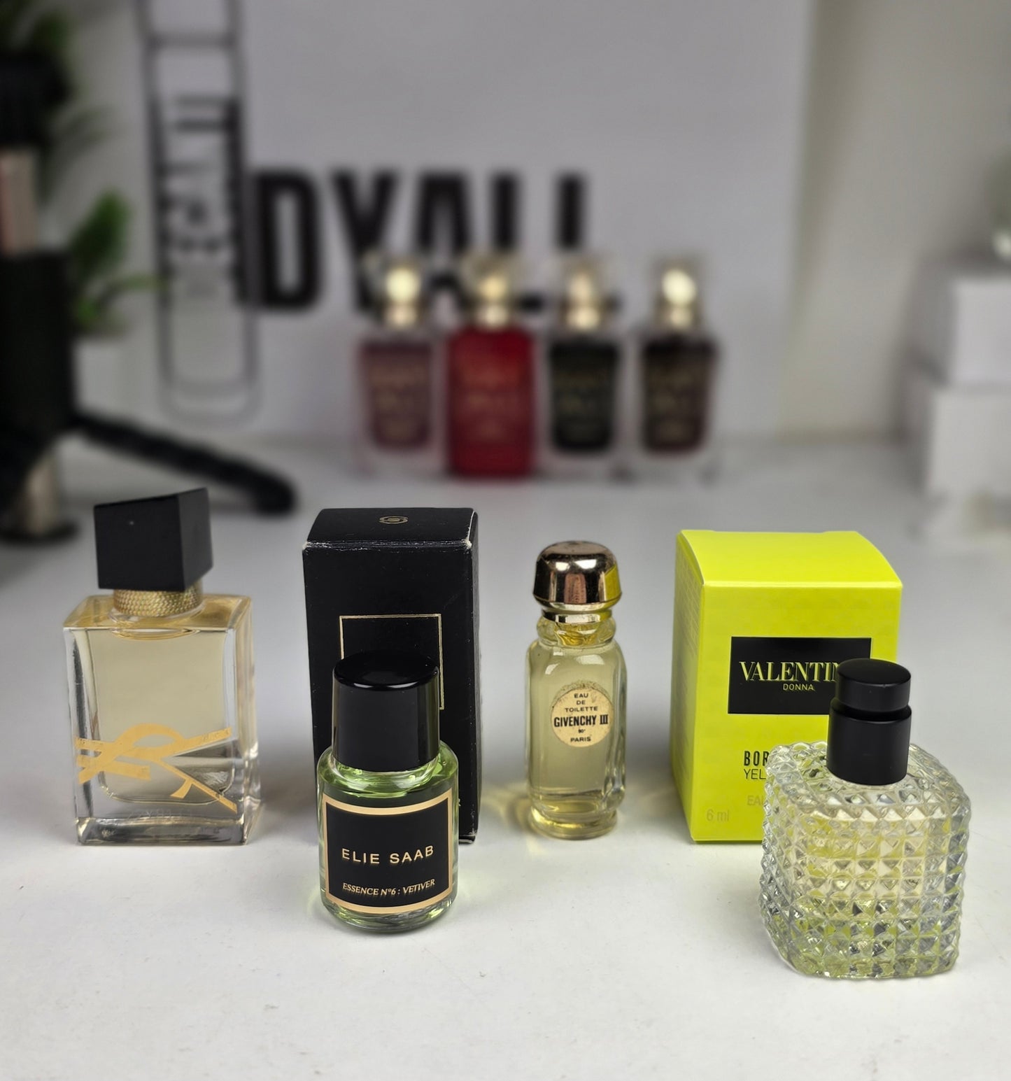 . Pack 4 Miniatures Elie Saab + Valentino + Ysl + Givenchy