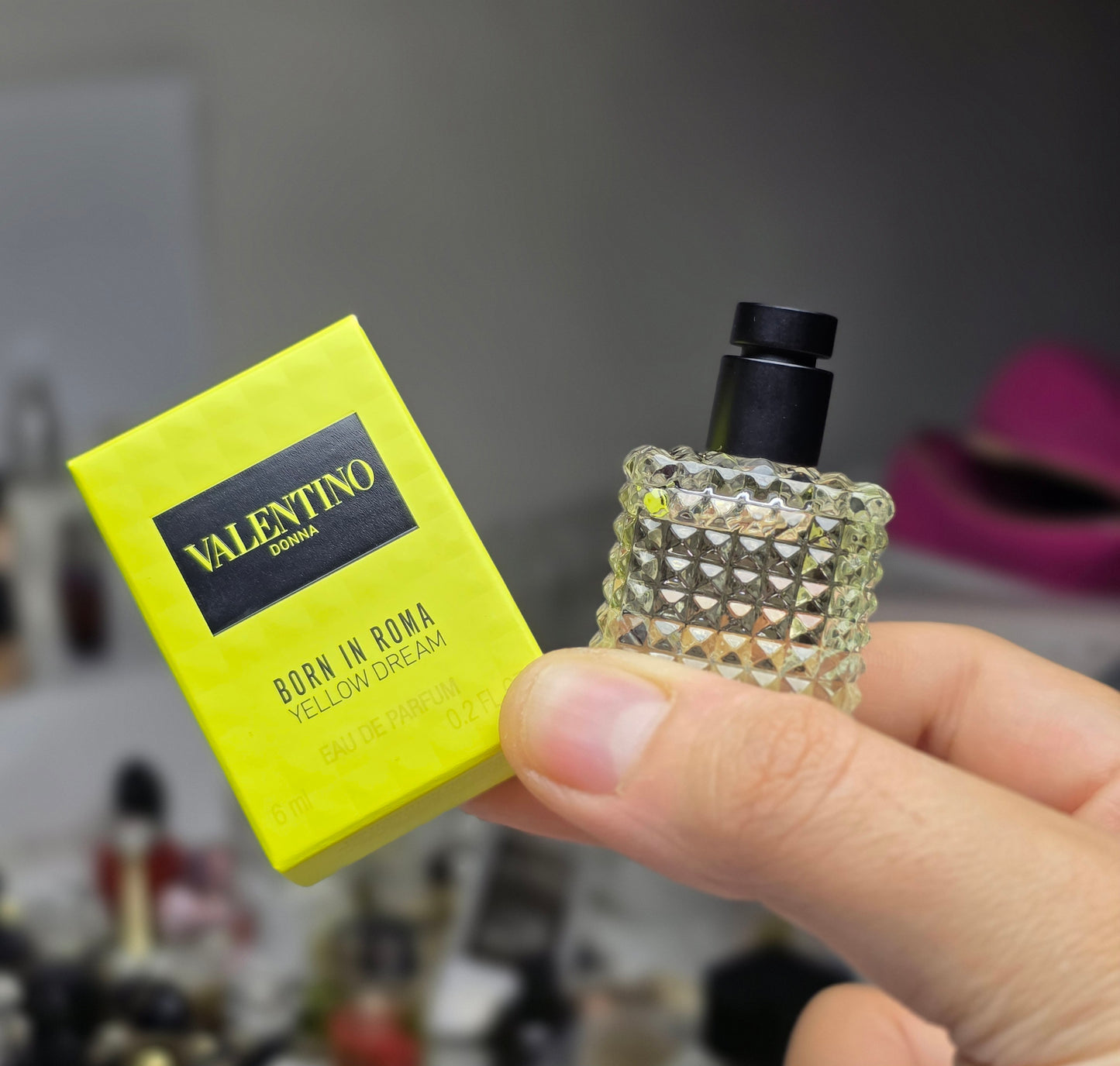 .Miniature Valentino Donna Born In Roma Yellow Dream 6ml