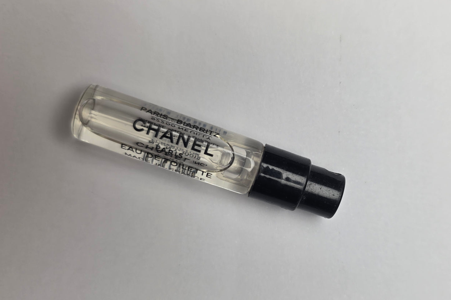 Echantillon PARIS - BIARRITZ
LES EAUX DE CHANEL edt 1.5ml