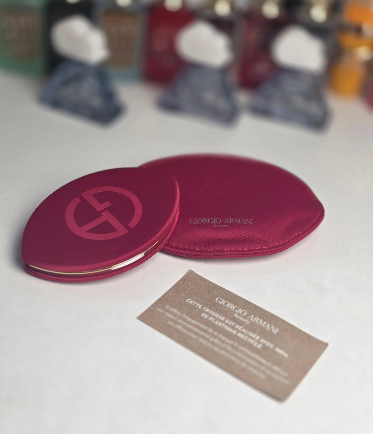 Mirroir Armani Rouge