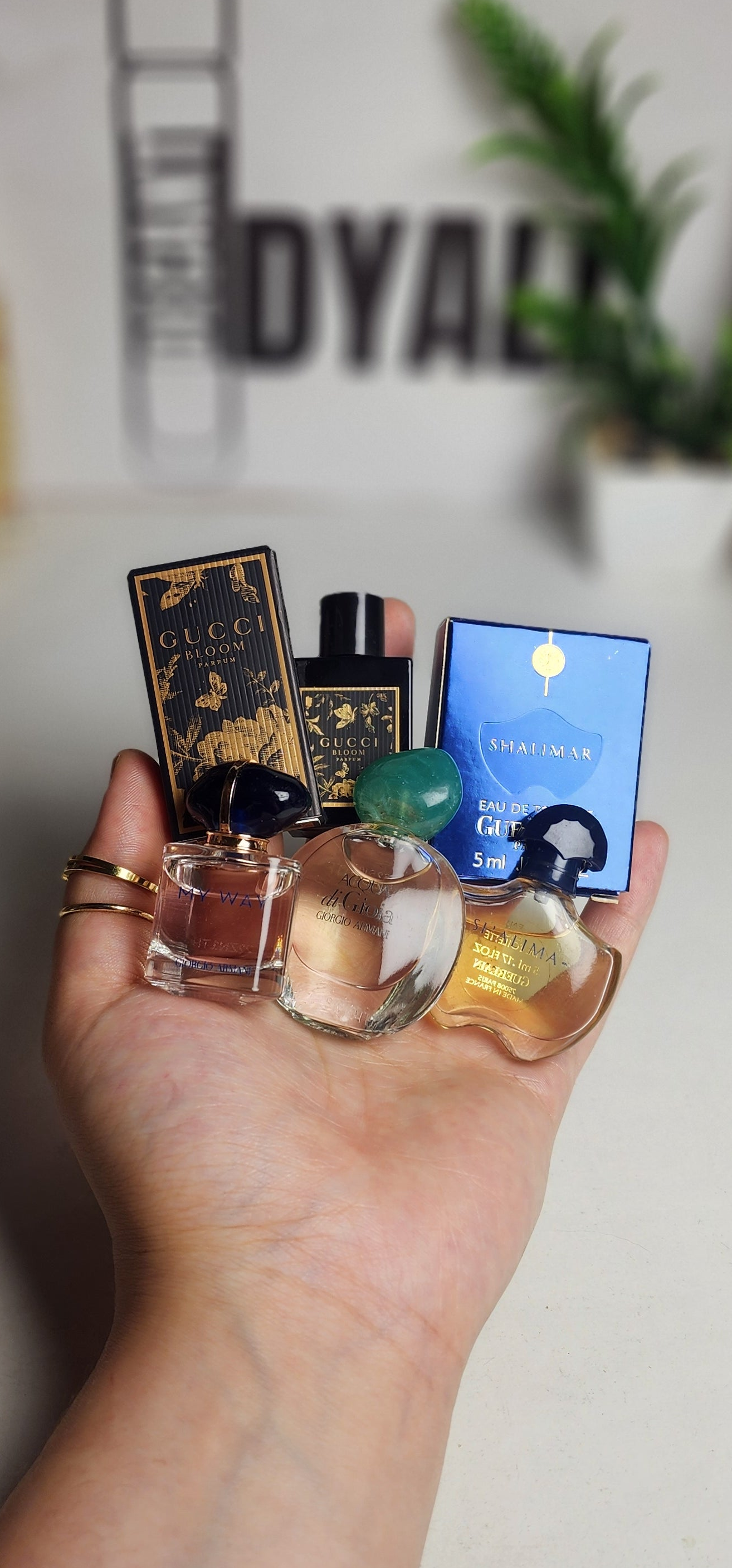.pack 4 miniatures Guerlain + Armani + My Way + Gucci